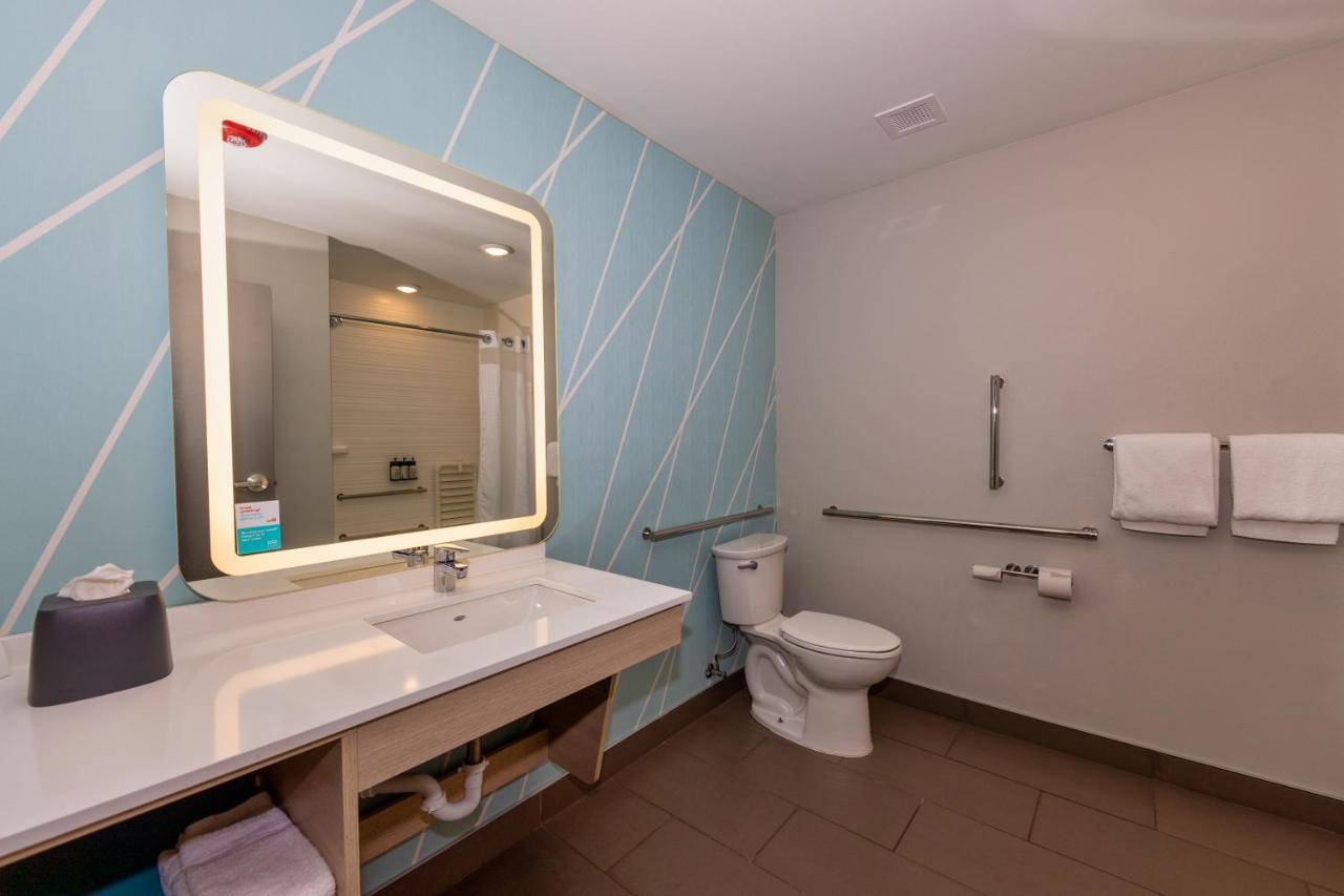 Avid Hotels - Denver Airport Area By Ihg Exteriör bild