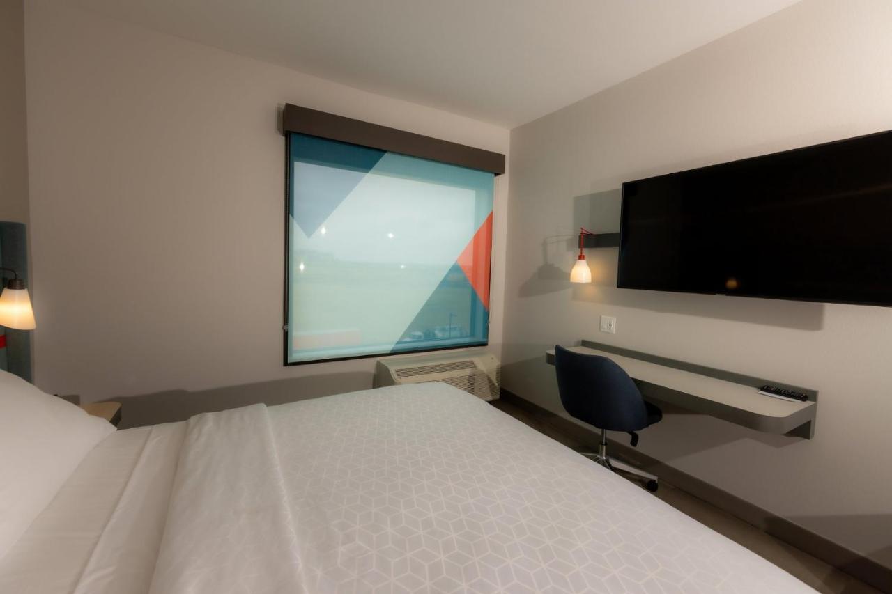 Avid Hotels - Denver Airport Area By Ihg Exteriör bild