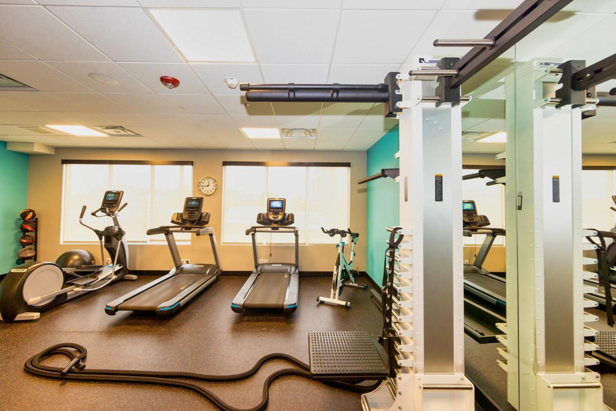 Avid Hotels - Denver Airport Area By Ihg Exteriör bild
